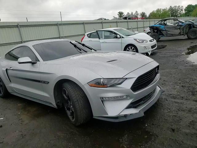 Ford Mustang 2019