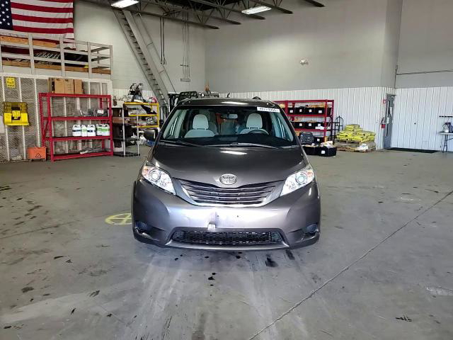 Toyota Sienna 2017