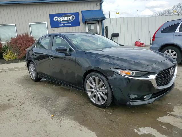 Mazda 3 2019