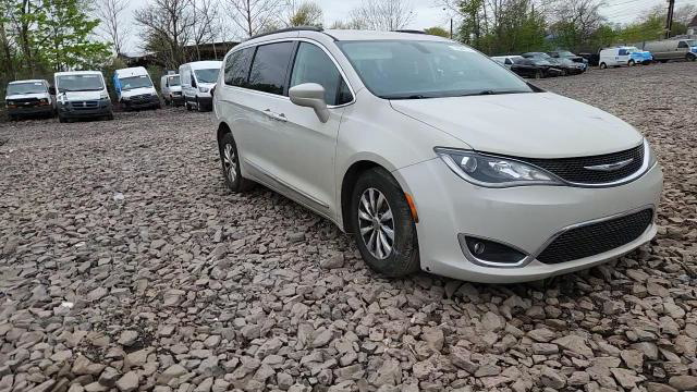 Chrysler Pacifica 2017