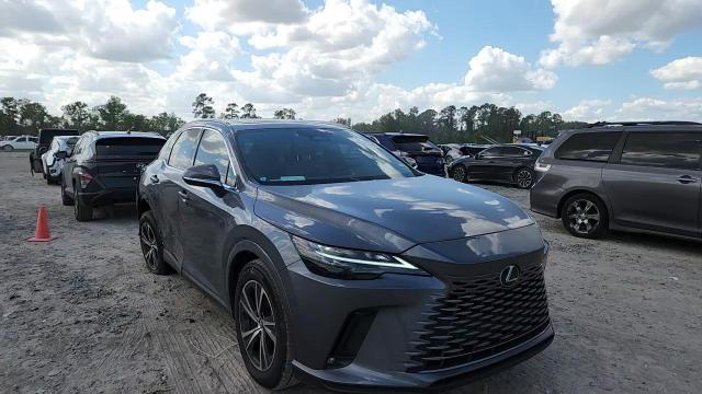 Lexus RX 2023