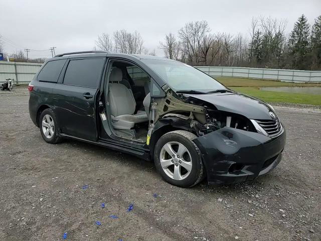Toyota Sienna 2017