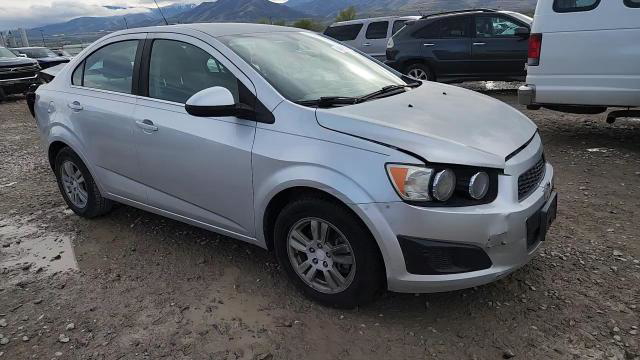 Chevrolet Sonic 2016