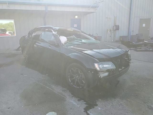 Chrysler 300 2020