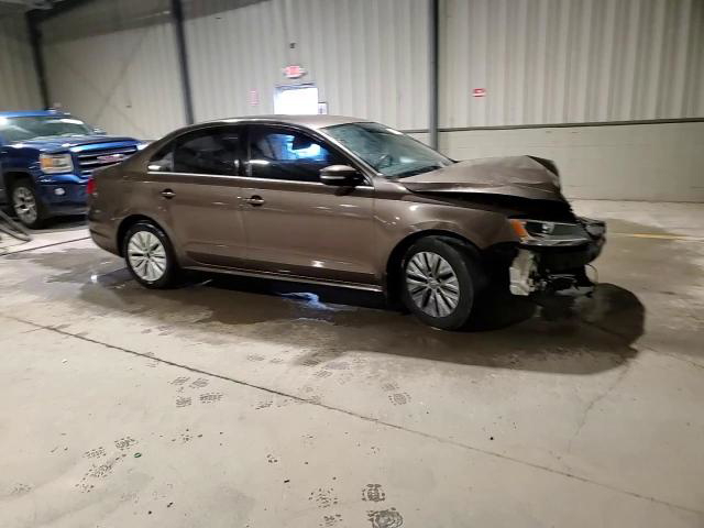 Volkswagen Jetta 2013