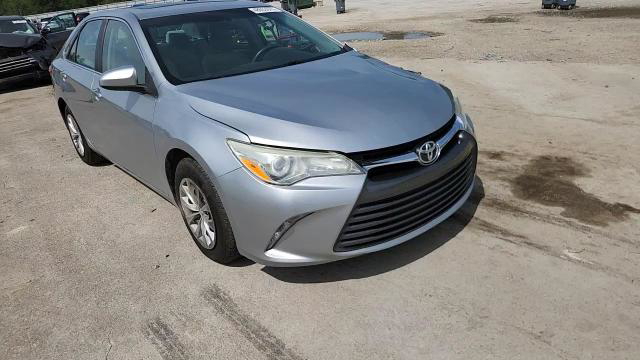Toyota Camry 2016
