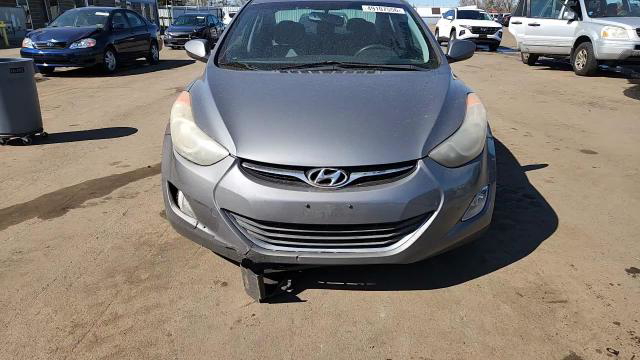 Hyundai Elantra 2013