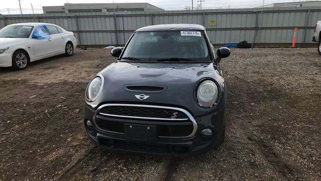 MINI Cooper 2018