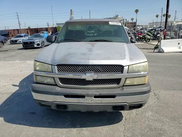 Chevrolet Silverado 2003