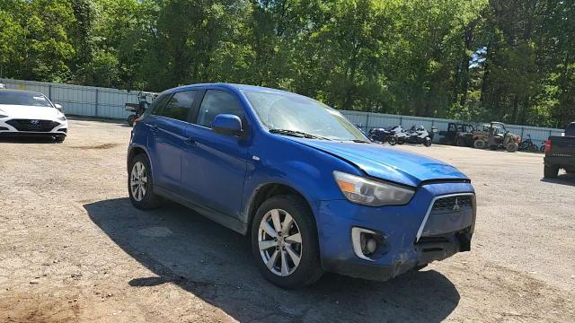 Mitsubishi Outlander 2015