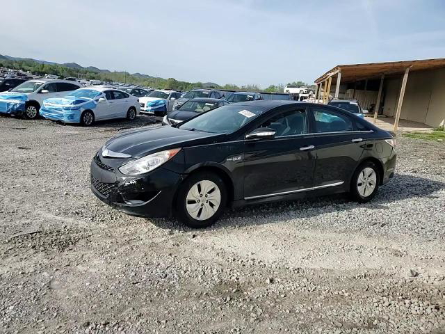 Hyundai Sonata 2013