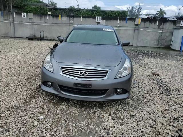 Infiniti G 2013