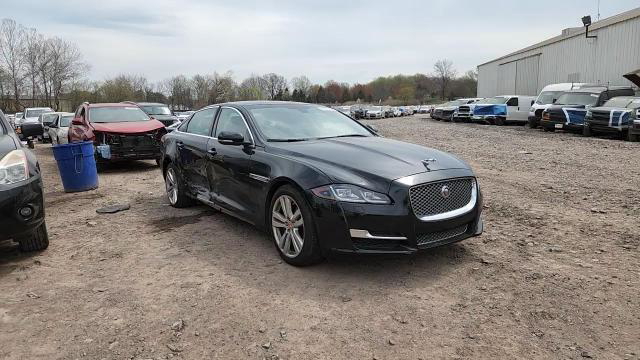 Jaguar XJ 2016