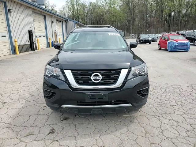 Nissan Pathfinder 2019