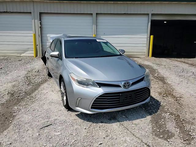 Toyota Avalon 2016
