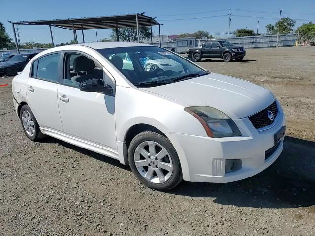 Nissan Sentra 2012