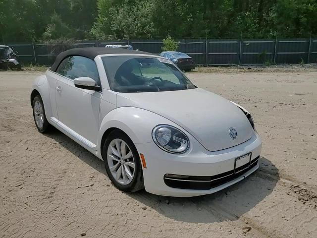 Volkswagen Beetle 2013