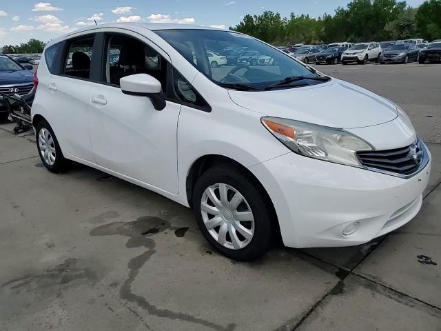 Nissan Versa 2016