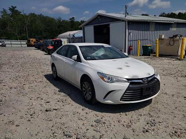 Toyota Camry 2017