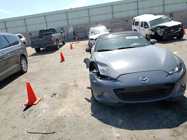 Mazda MX-5 2021