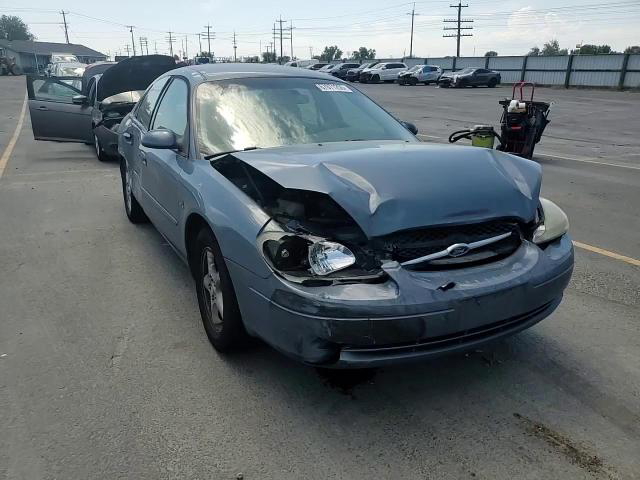 Ford Taurus 2000