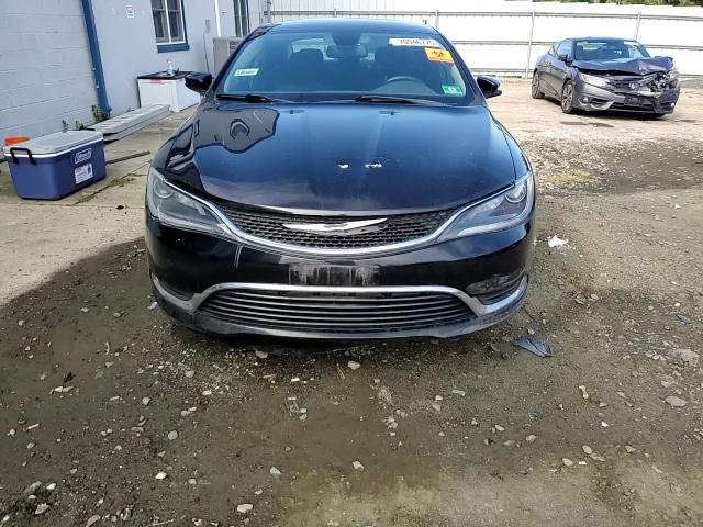 Chrysler 200 2016