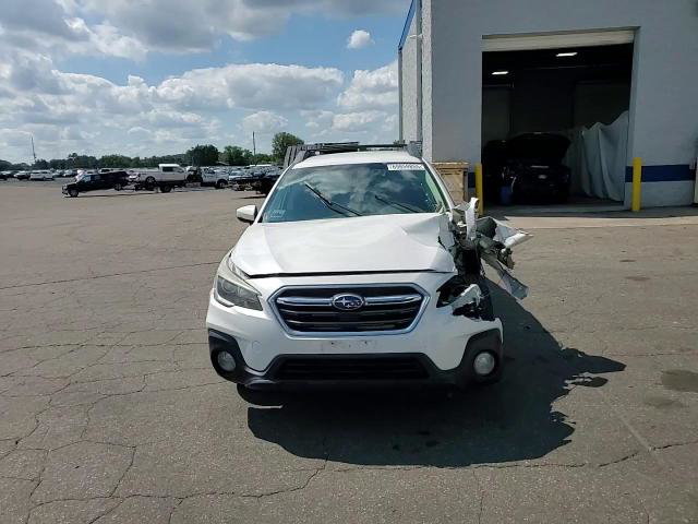 Subaru Outback 2019