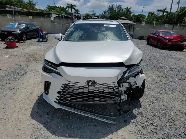 Lexus RX 2025