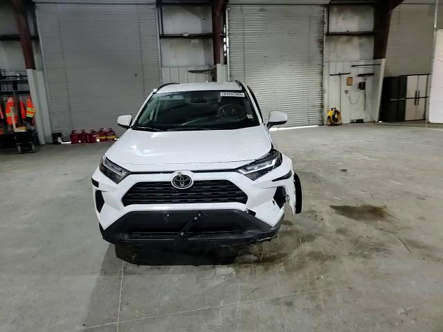 Toyota RAV 4 2025