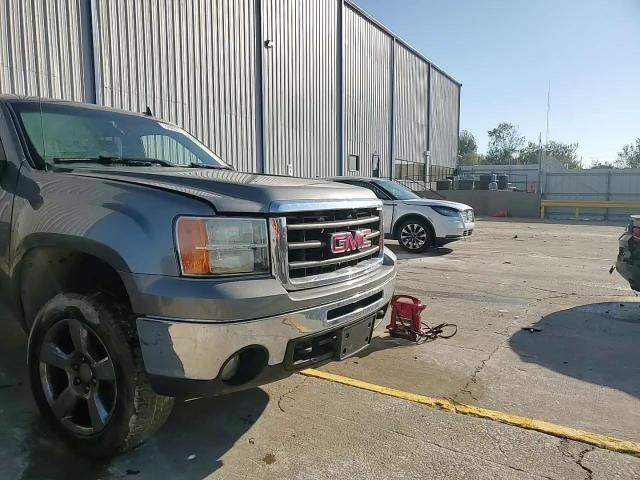 GMC Sierra 2013