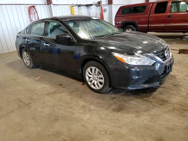 Nissan Altima 2016