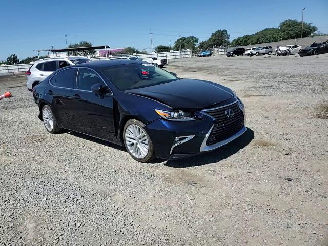 Lexus ES 2017