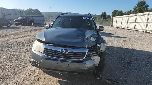 Subaru Forester 2010