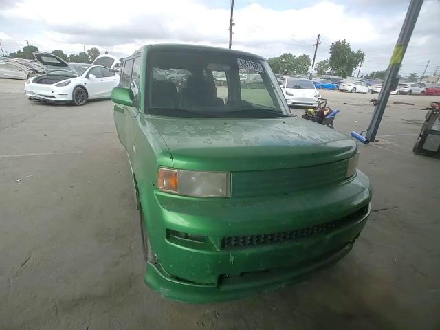 Toyota  2006