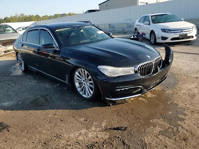 BMW Series 7 2016