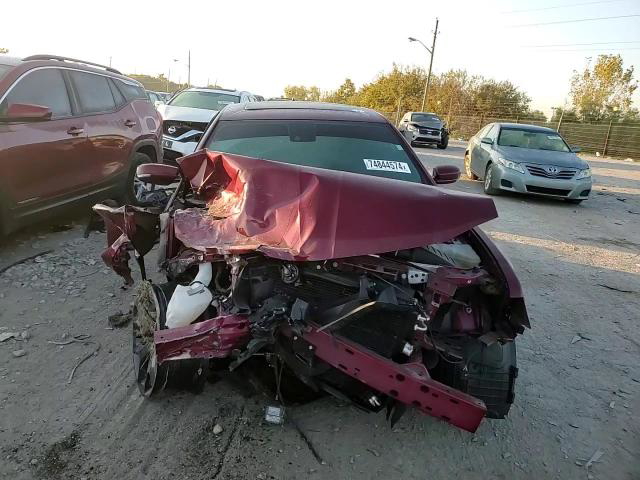 Chrysler 300 2021