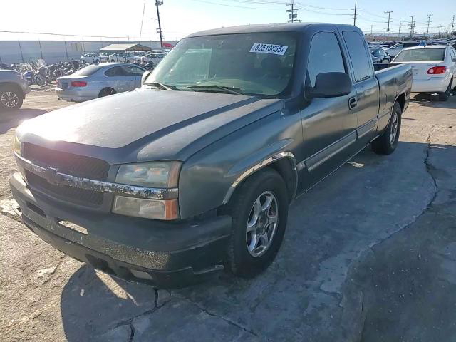 Chevrolet Silverado 2004
