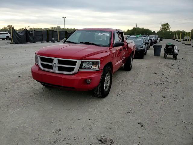 Dodge Dakota 2011