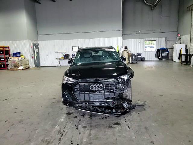 Audi Q3 2021