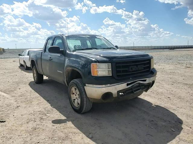 GMC Sierra 2011