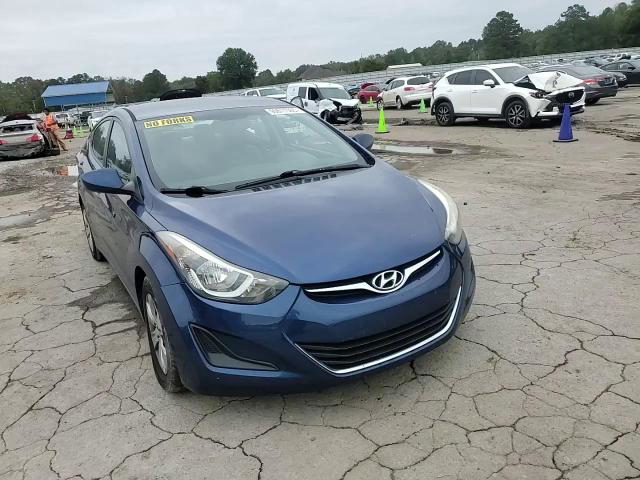 Hyundai Elantra 2016
