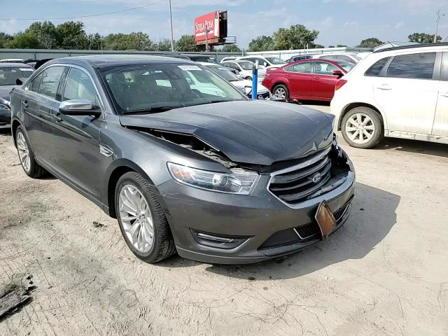 Ford Taurus 2018