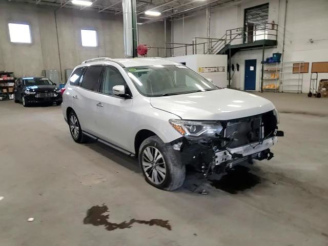 Nissan Pathfinder 2018