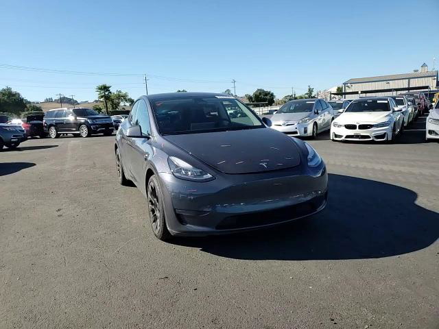 Tesla Model Y 2020