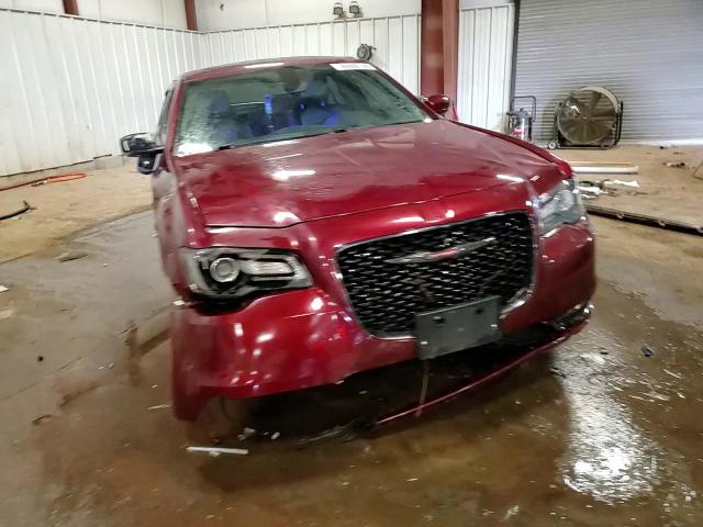 Chrysler 300 2023