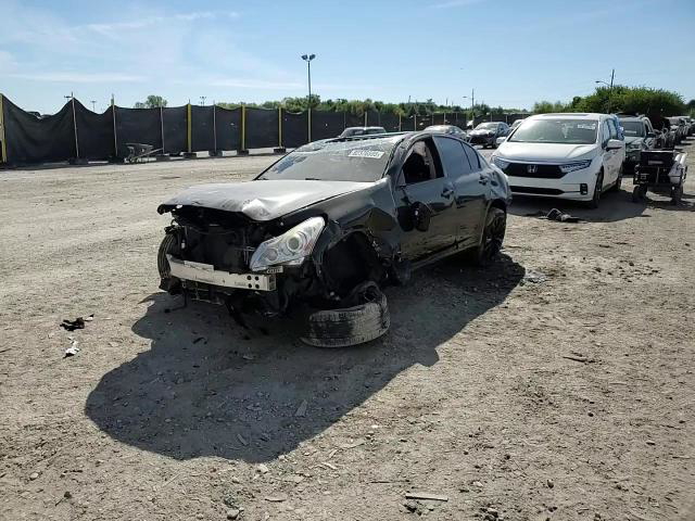 Infiniti G 2013