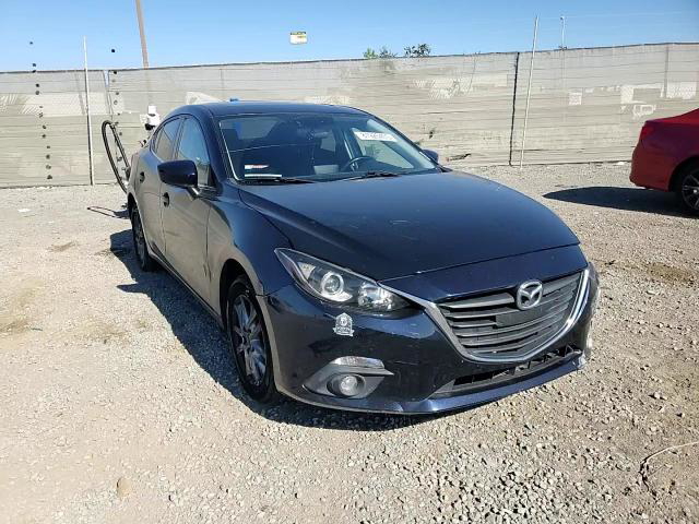 Mazda 3 2016