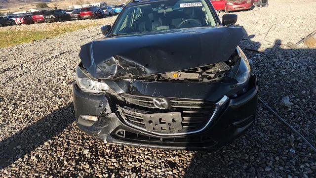 Mazda 3 2017
