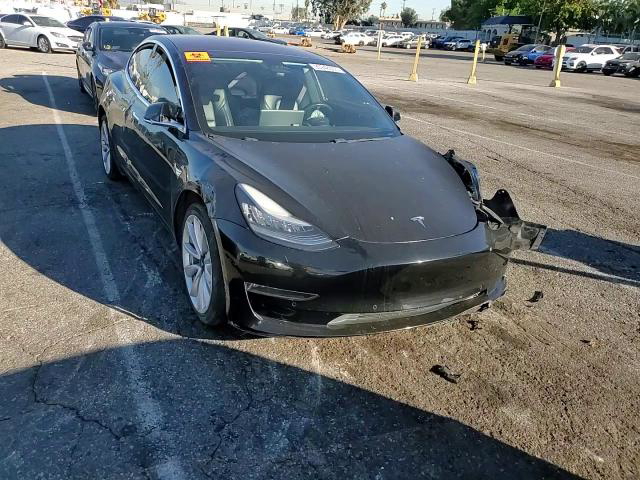 Tesla Model 3 2018