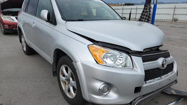 Toyota RAV 4 2011